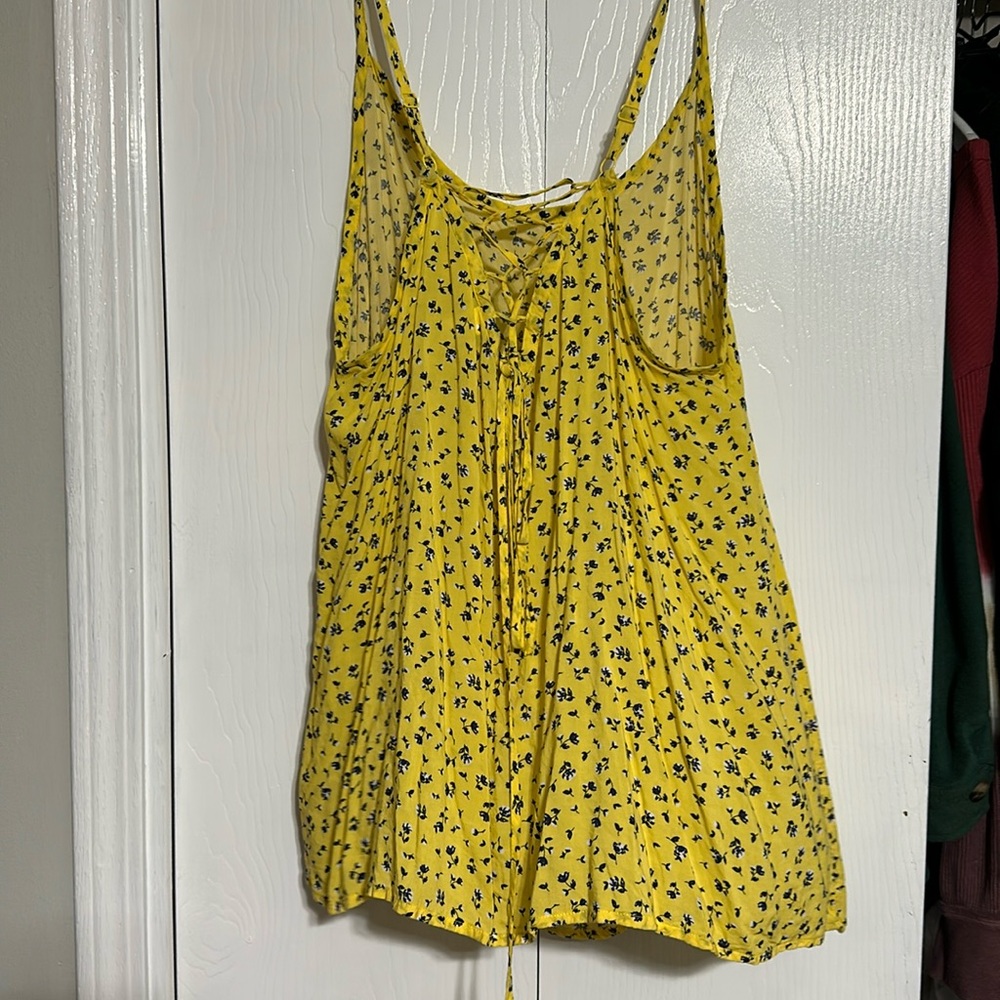 Torrid yellow flowy shirt